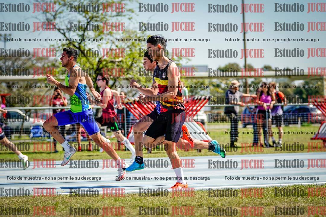 Fotos de los 100 m llanos de varones