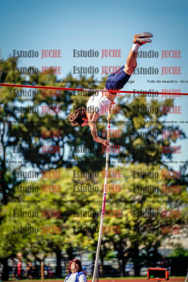 Fotos del salto triple de mujeres y varones