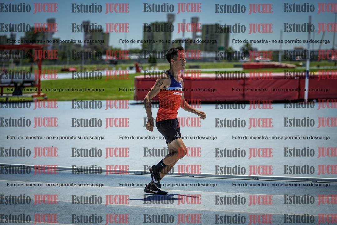 Fotos de los 400 m con vallas de varones