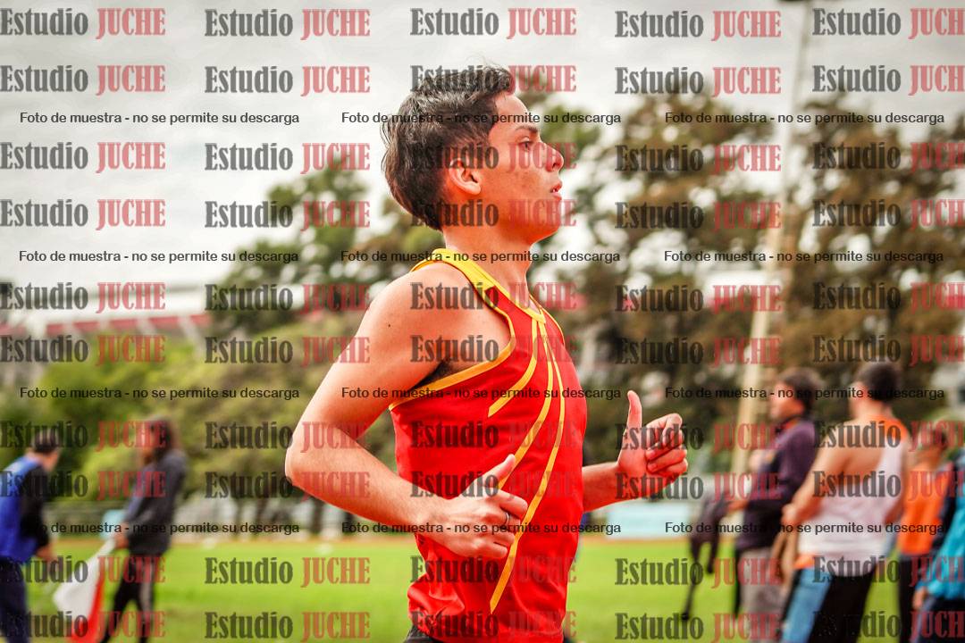 Fotos de los 100 m llanos de varones