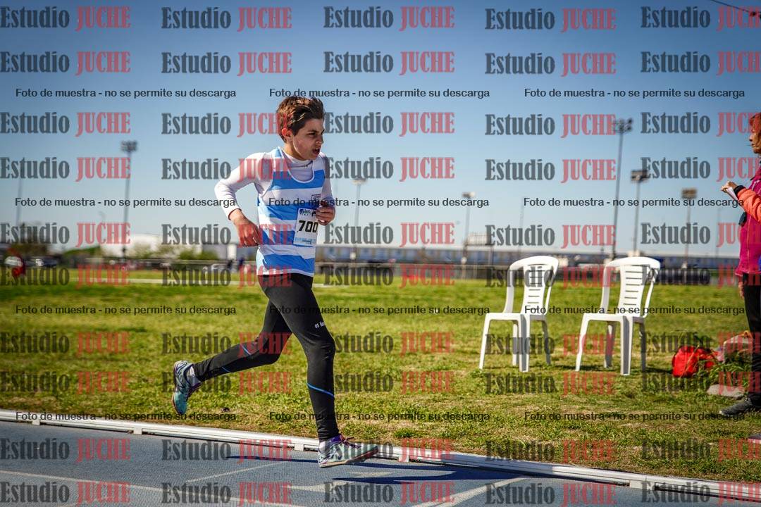 Fotos de los 1000 m llanos de varones