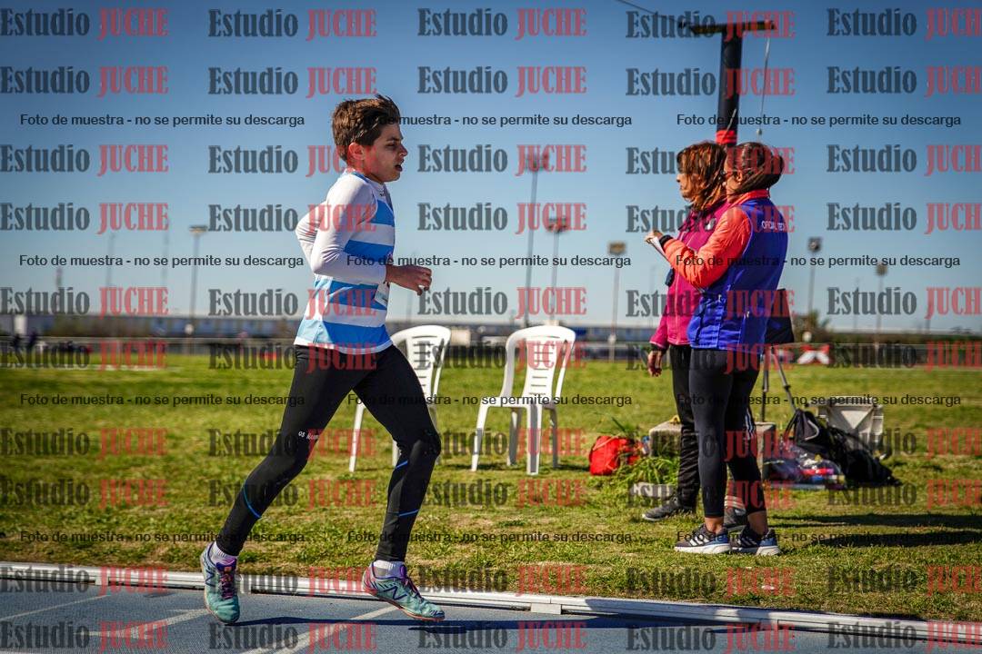 Fotos de los 1000 m llanos de varones