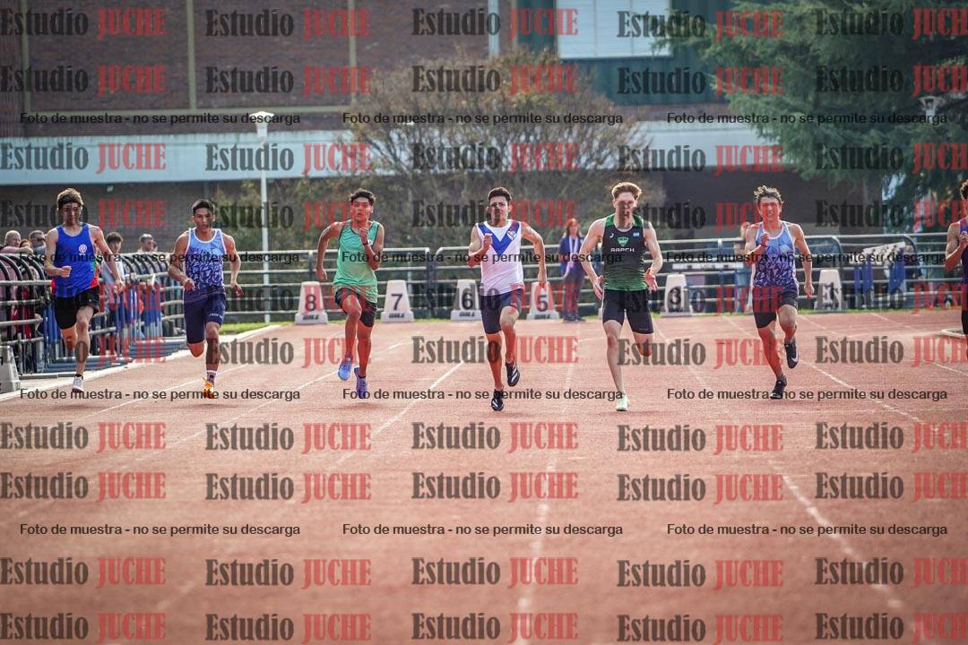 Fotos de los 200 m llanos de varones