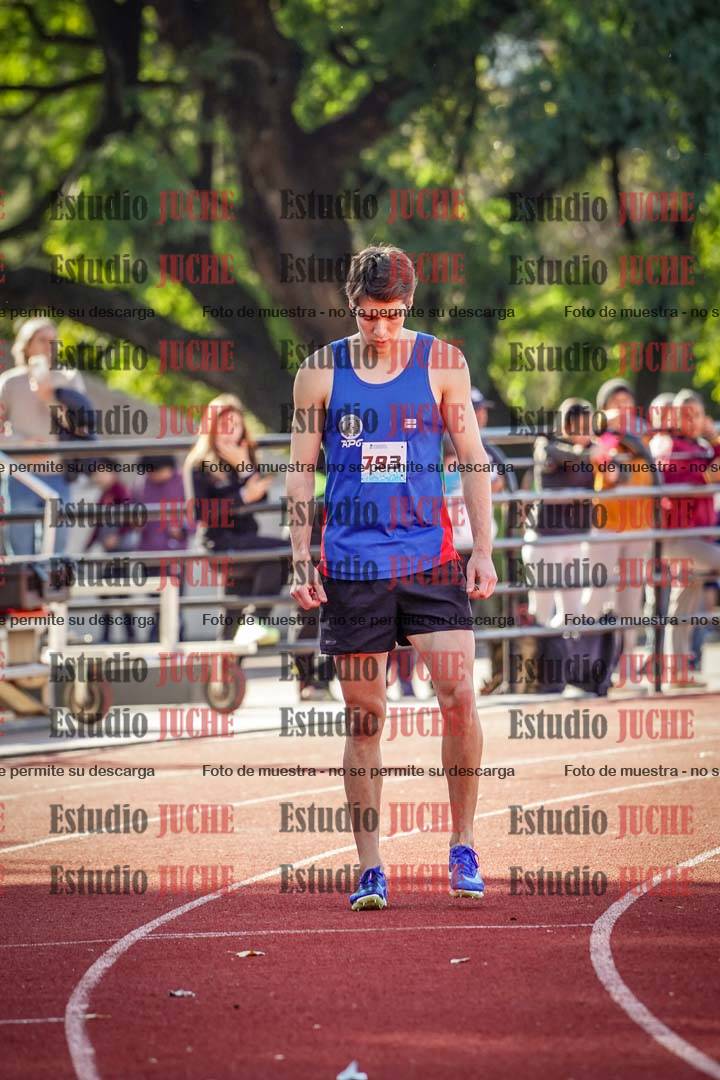 Fotos de los 800 m llanos de varones
