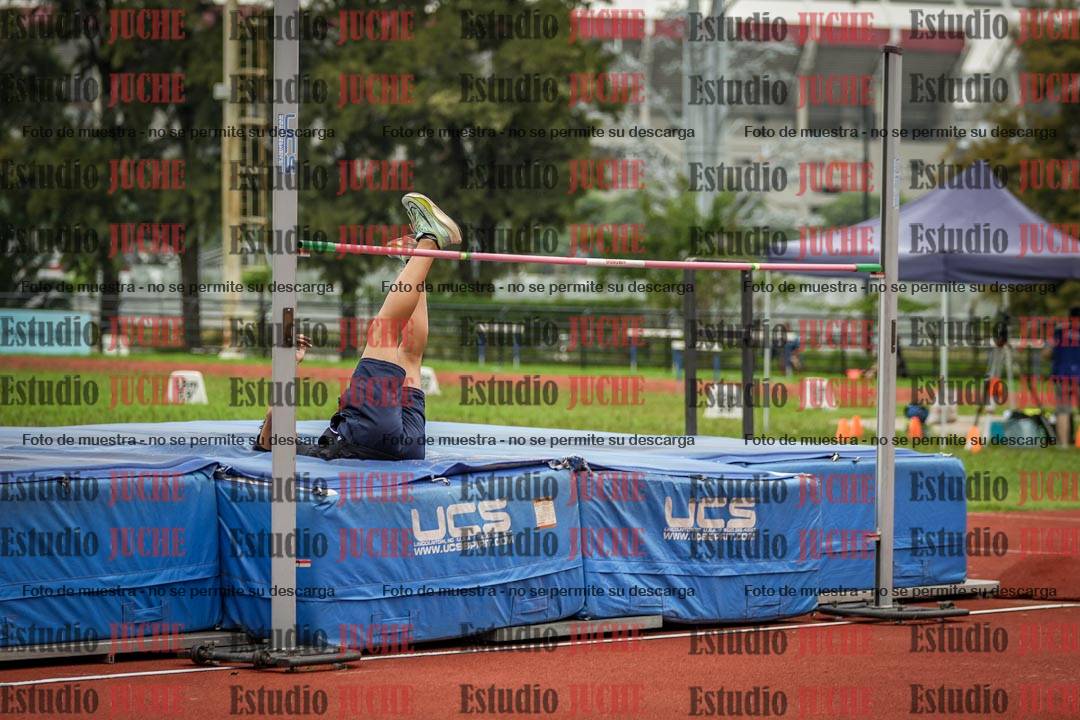 Fotos del salto en alto - grupo 2