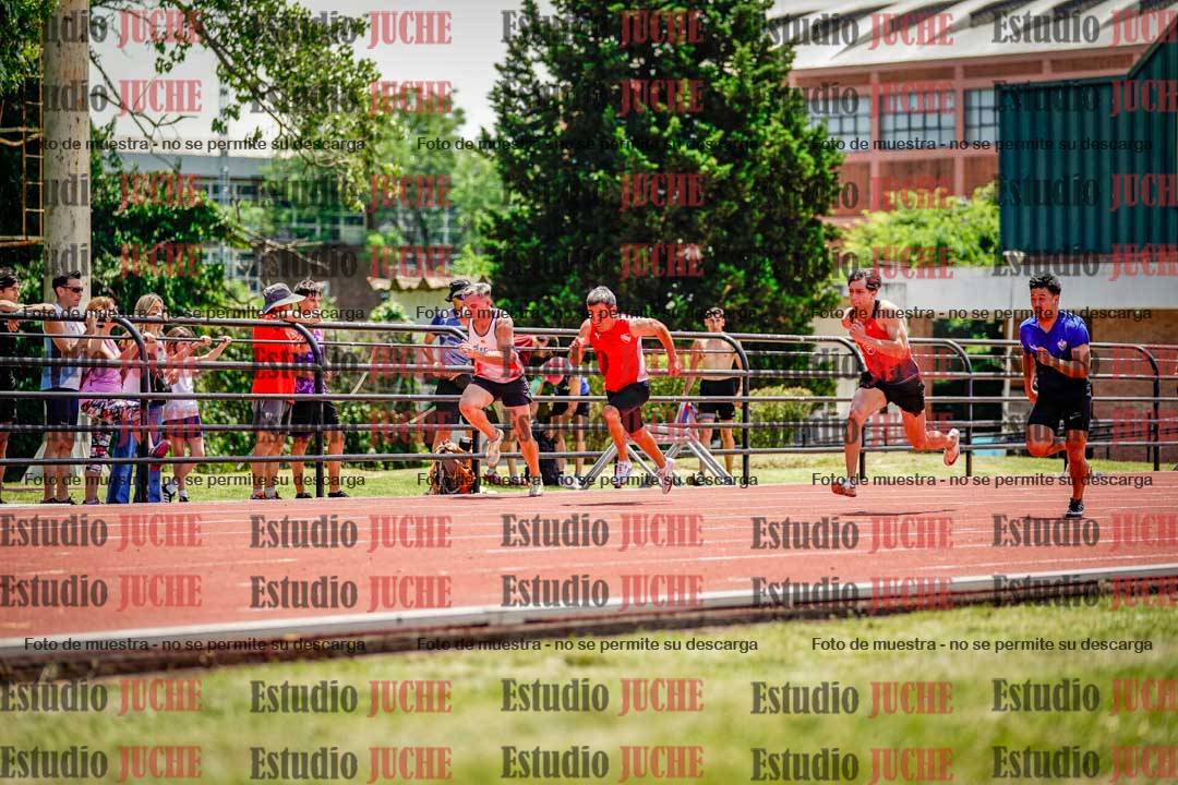 Fotos de los 100 m llanos de varones