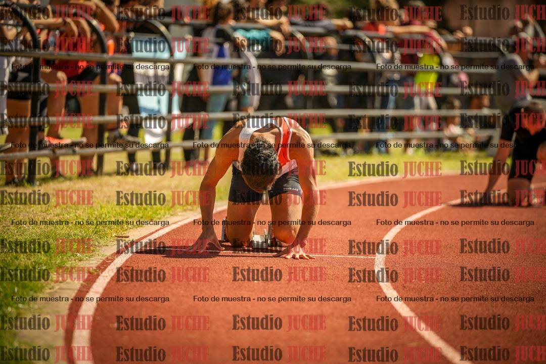 Fotos de los 400 m llanos de varones