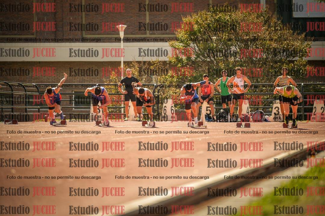 Fotos de los 100 m llanos de varones