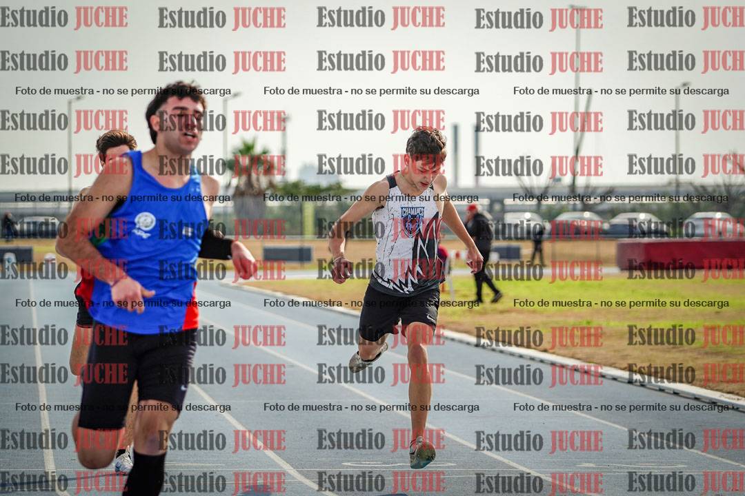Fotos de los 200 m llanos de varones