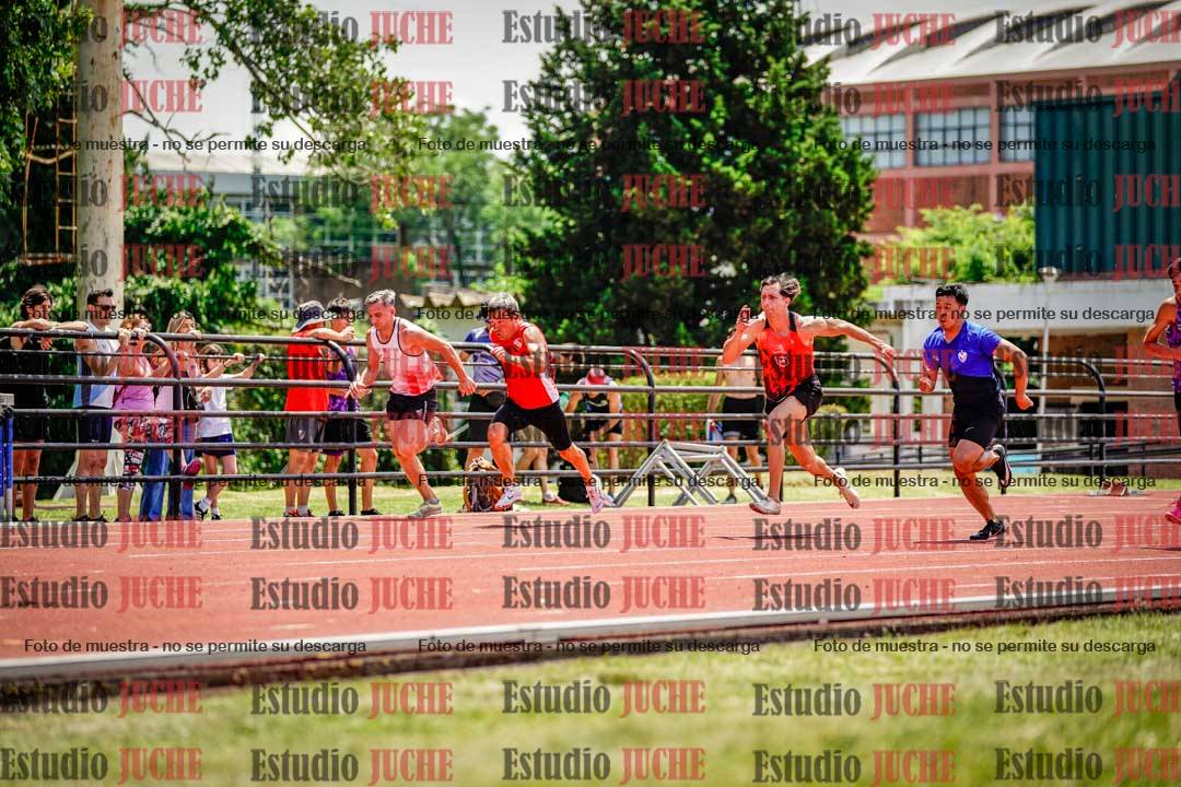 Fotos de los 100 m llanos de varones