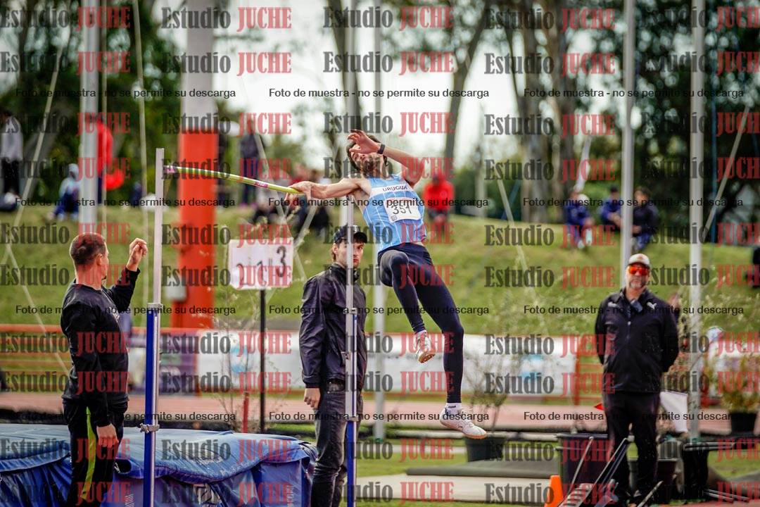 Fotos del salto en alto de varones - FINAL
