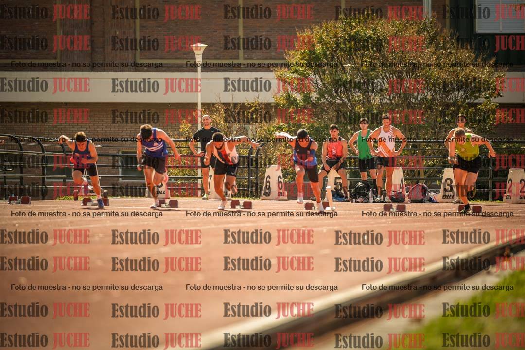 Fotos de los 100 m llanos de varones