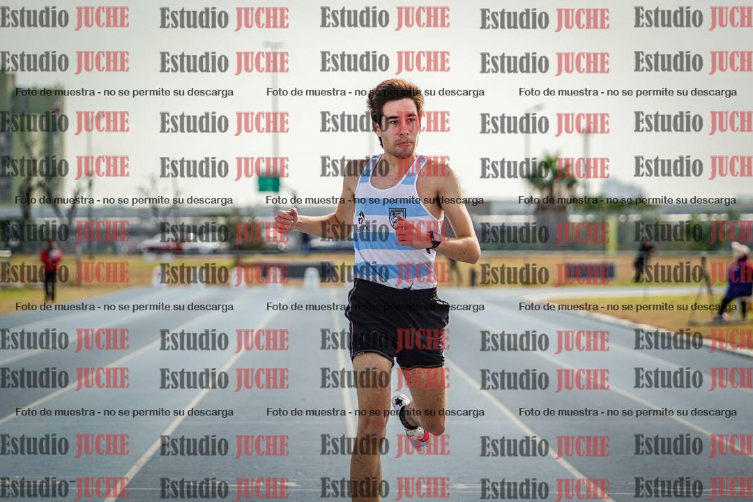 Fotos de los 200 m llanos de varones
