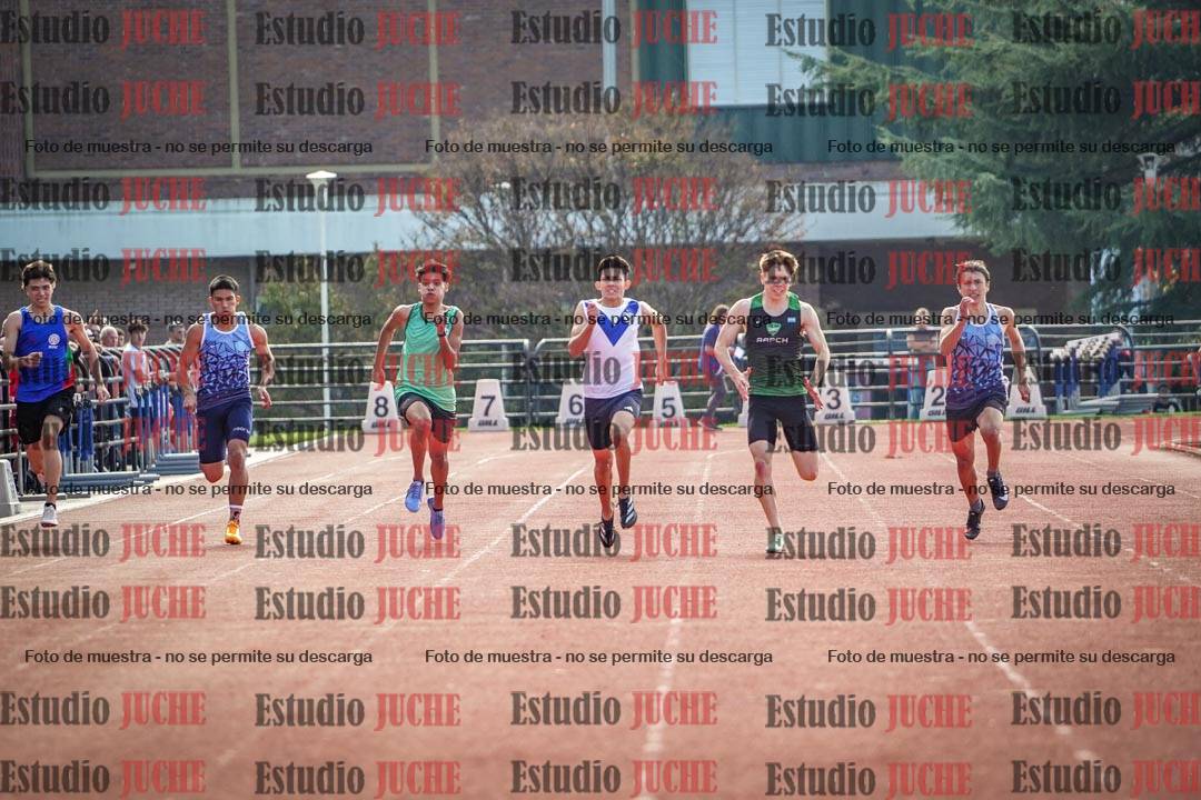 Fotos de los 200 m llanos de varones