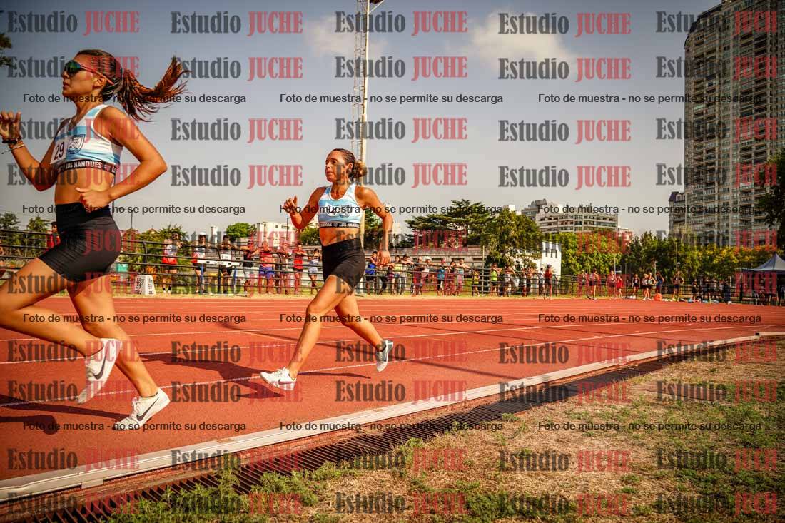 Fotos de los 1500 m llanos de mujeres