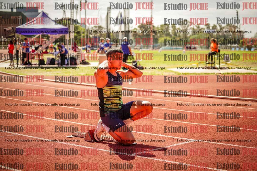 Fotos de los 400 m llanos de varones