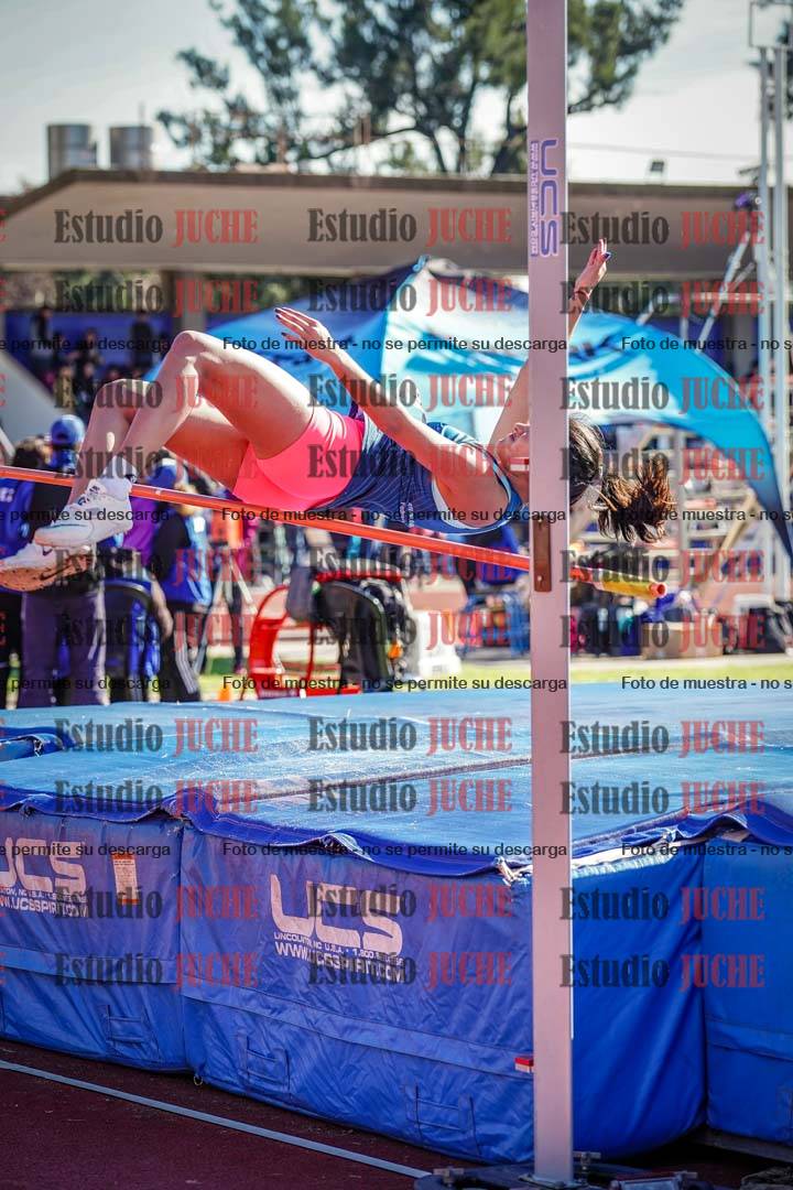 Fotos del salto en alto de mujeres