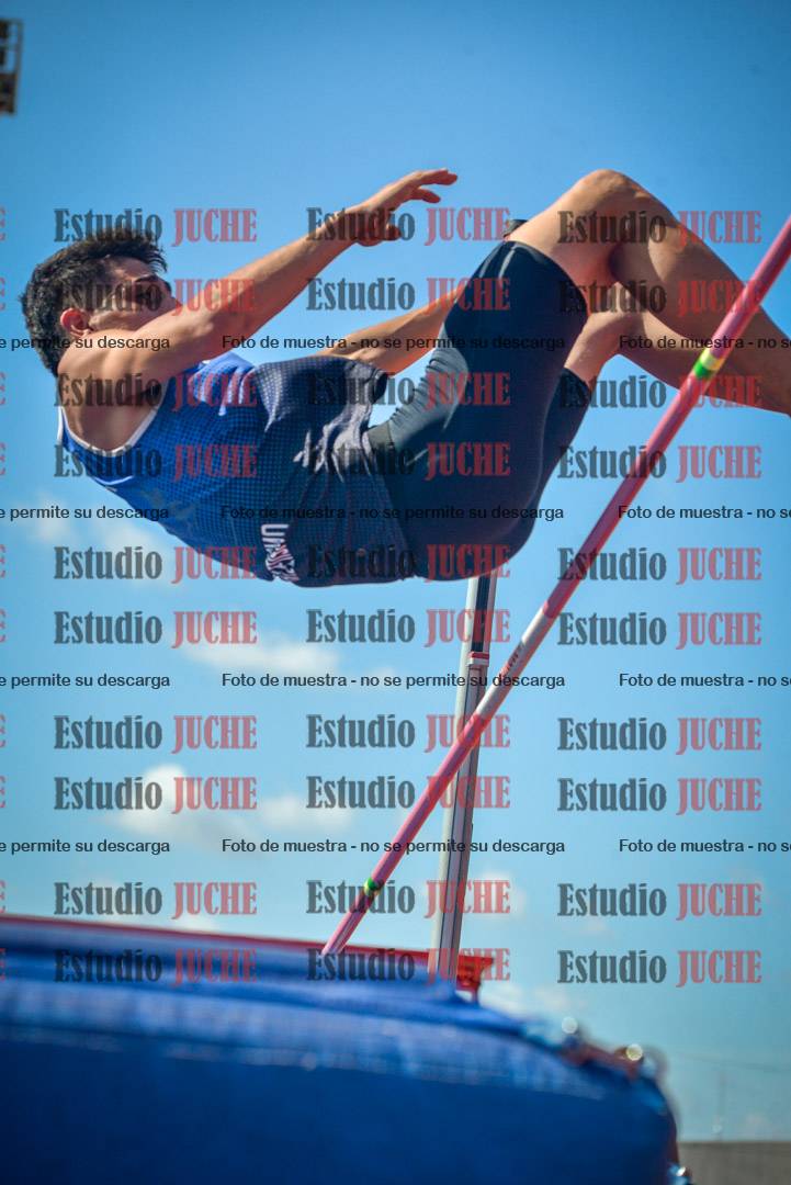 Fotos del salto en alto de varones