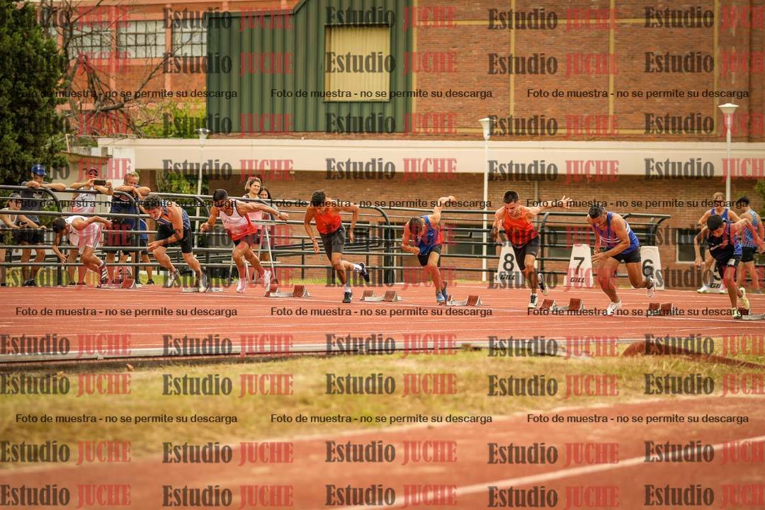 Fotos de los 100 m llanos de varones
