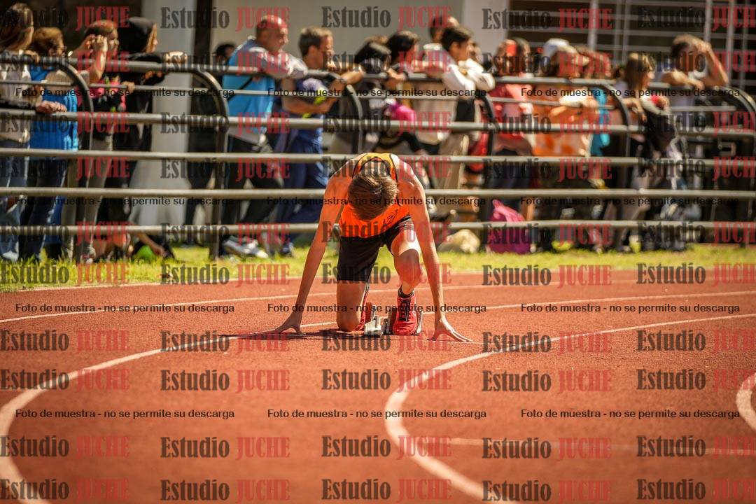 Fotos de los 400 m llanos de varones