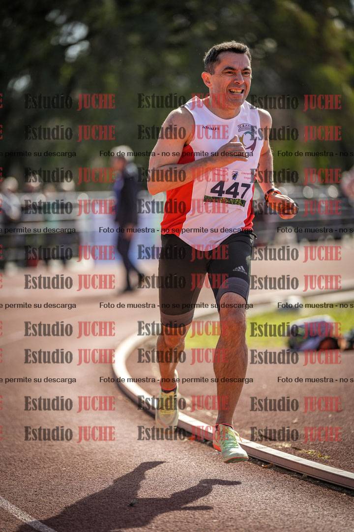 Fotos de los 800 m llanos de varones