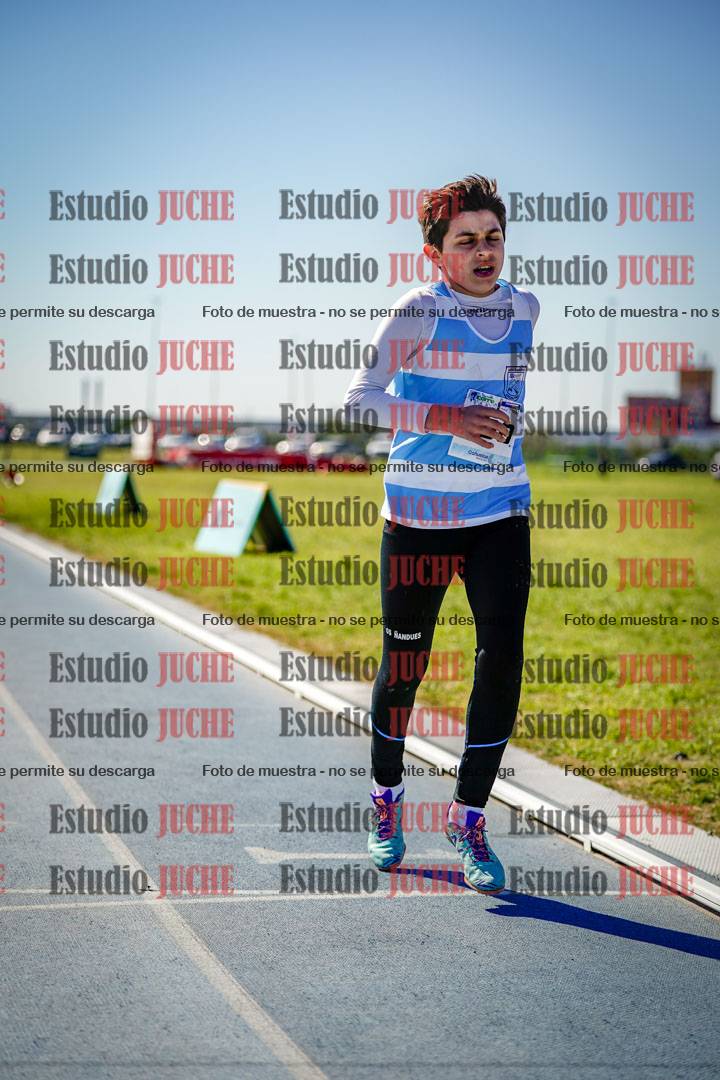 Fotos de los 1000 m llanos de varones