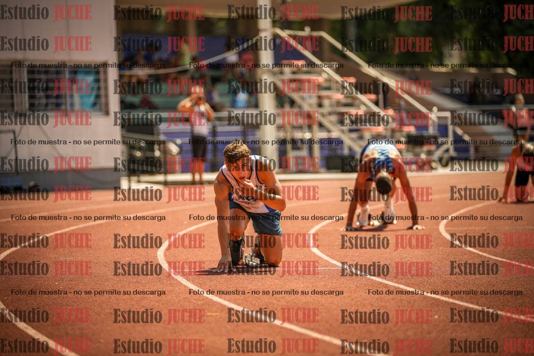 Fotos de los 400 m con vallas de varones