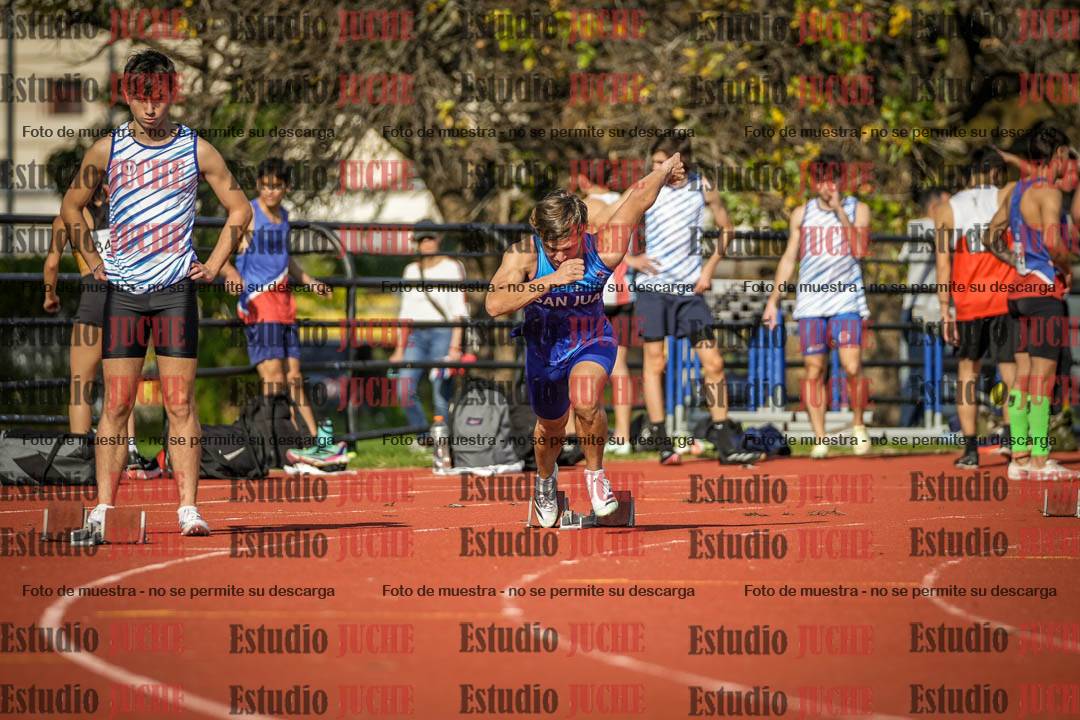 Fotos de los 200 m llanos de varones