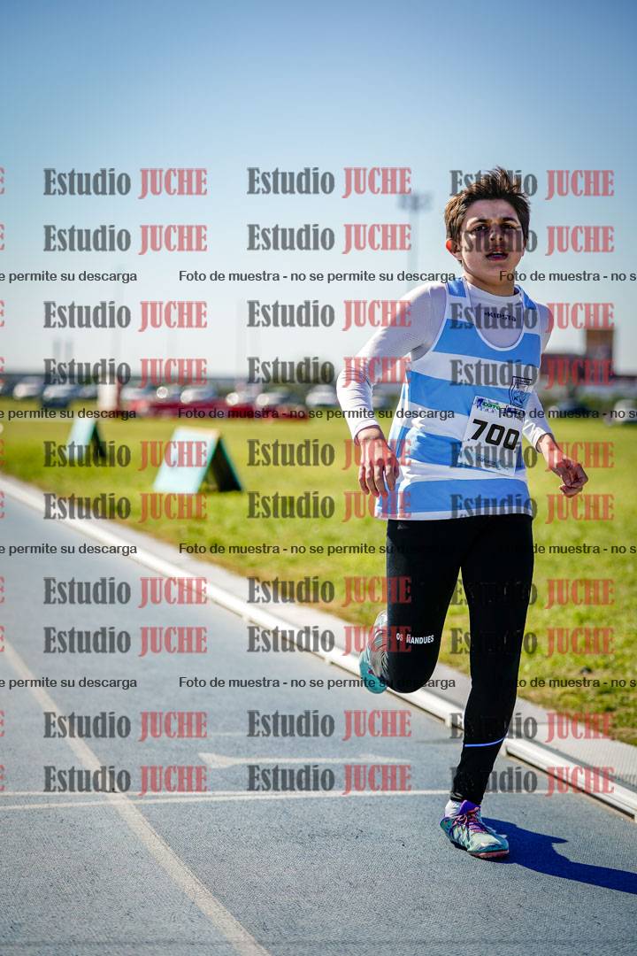 Fotos de los 1000 m llanos de varones