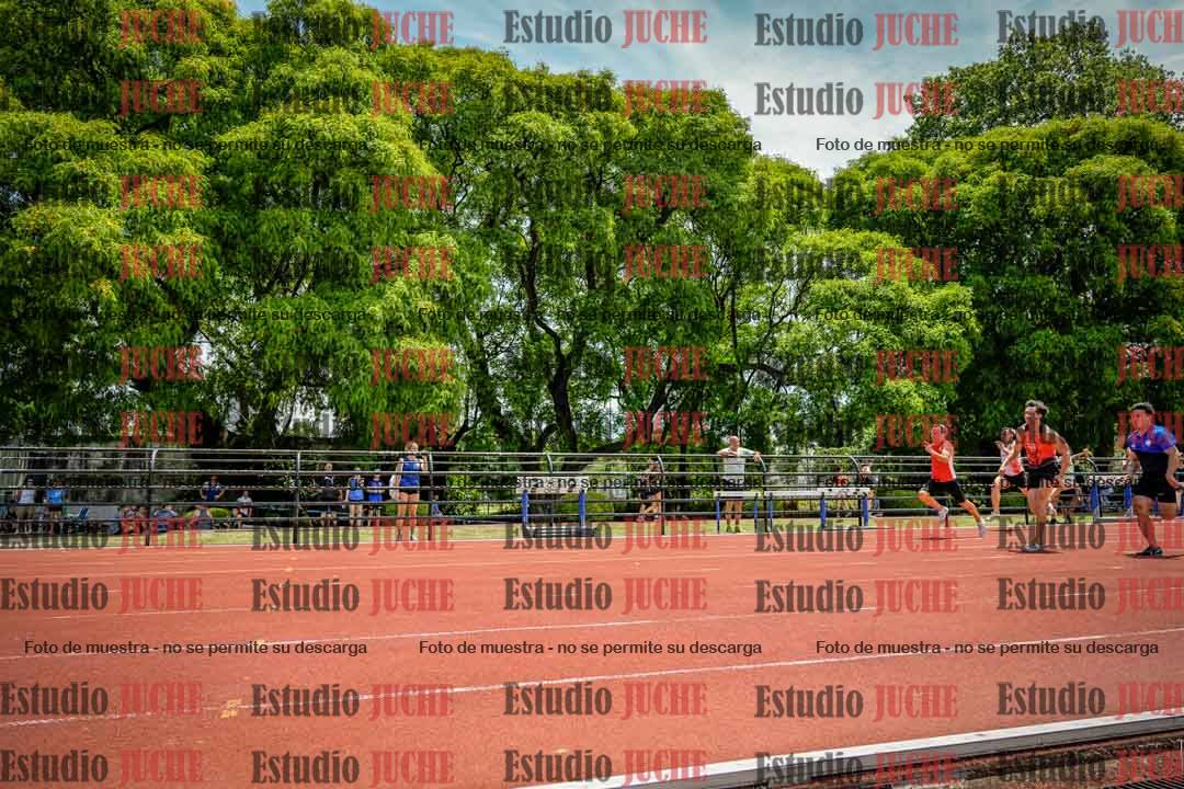 Fotos de los 100 m llanos de varones