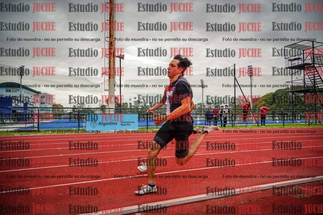 Fotos de los 200 m llanos de varones