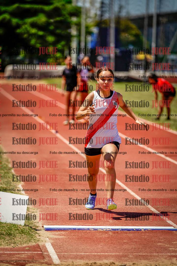 Fotos del salto en largo de mujeres - U14