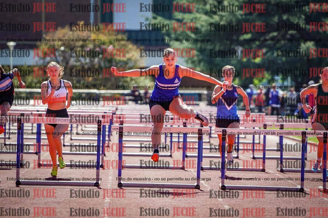 Fotos de los 100 m con vallas de mujeres