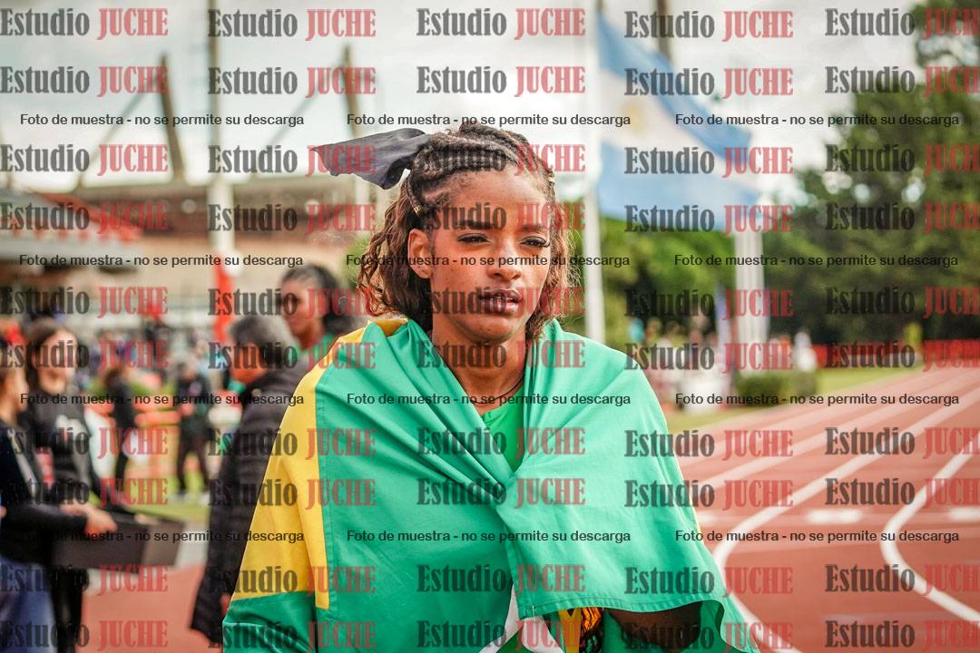 Fotos de algunos extras y podios del día 3