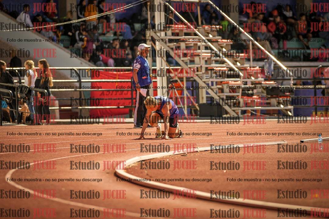 Fotos de los 400 m llanos de varones