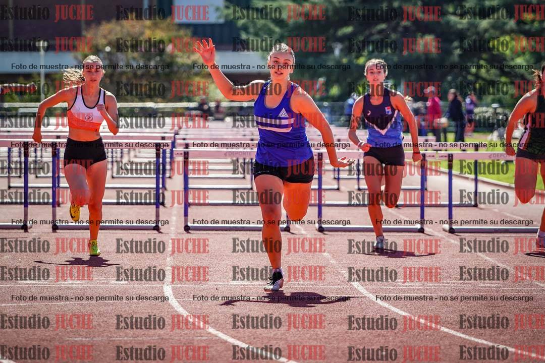 Fotos de los 100 m con vallas de mujeres