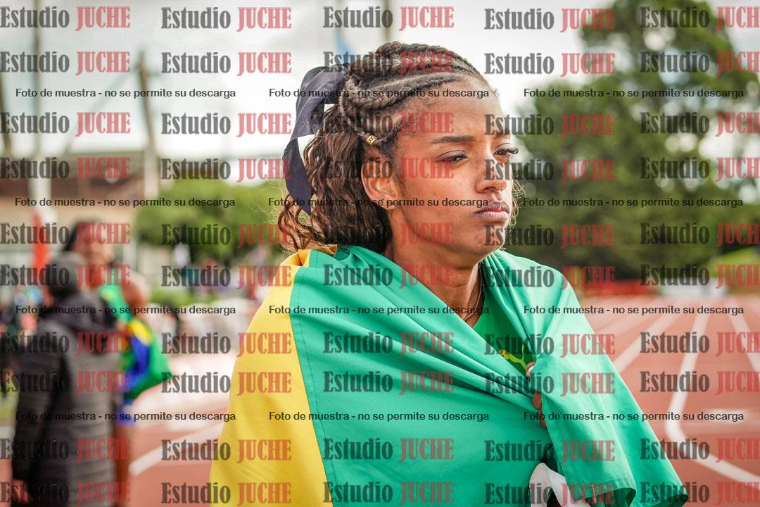 Fotos de algunos extras y podios del día 3