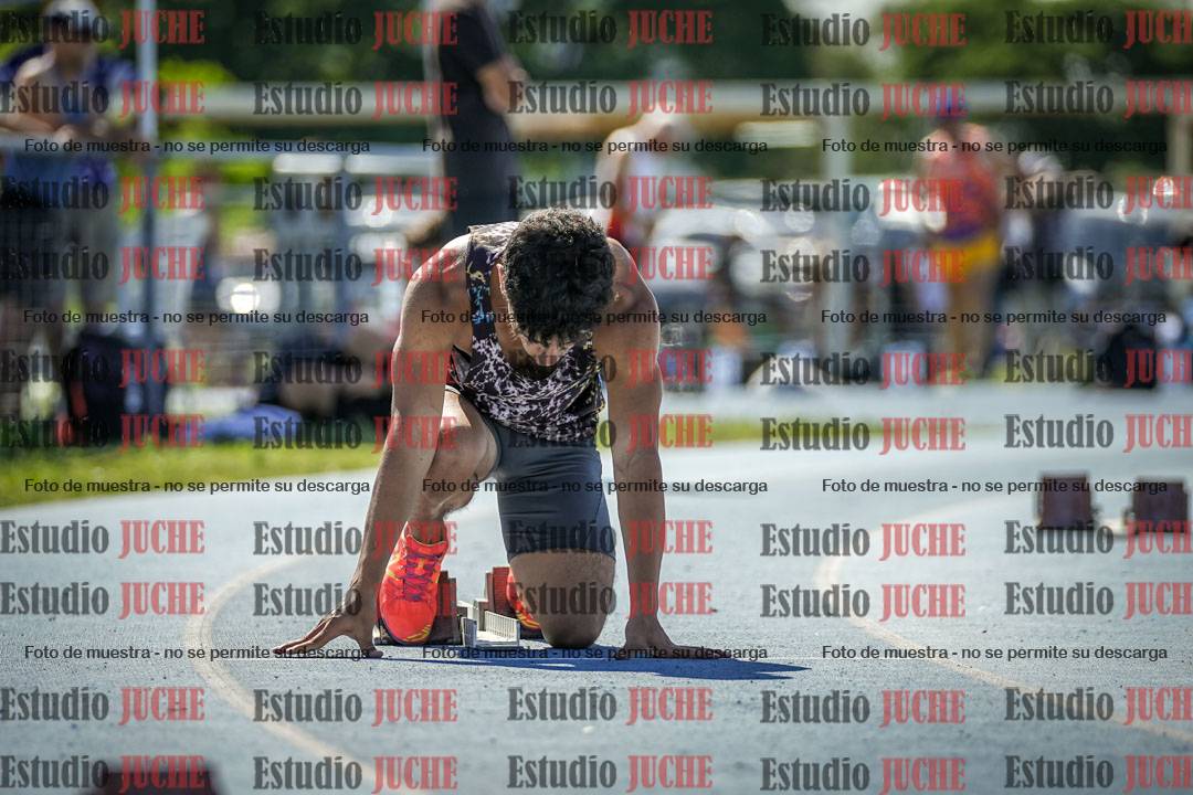 Fotos de los 400 m llanos de varones