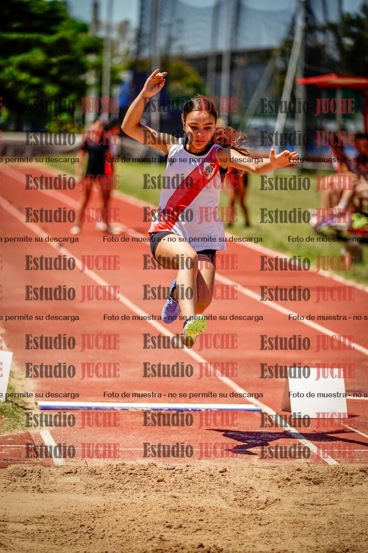 Fotos del salto en largo de mujeres - U14