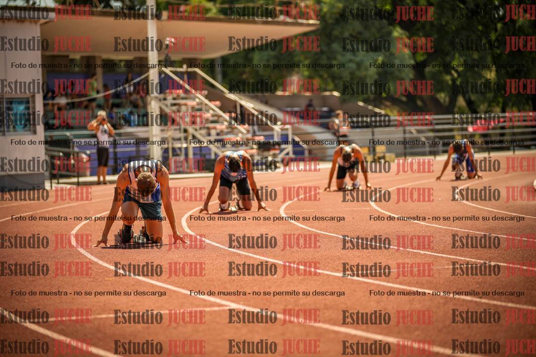 Fotos de los 400 m con vallas de varones