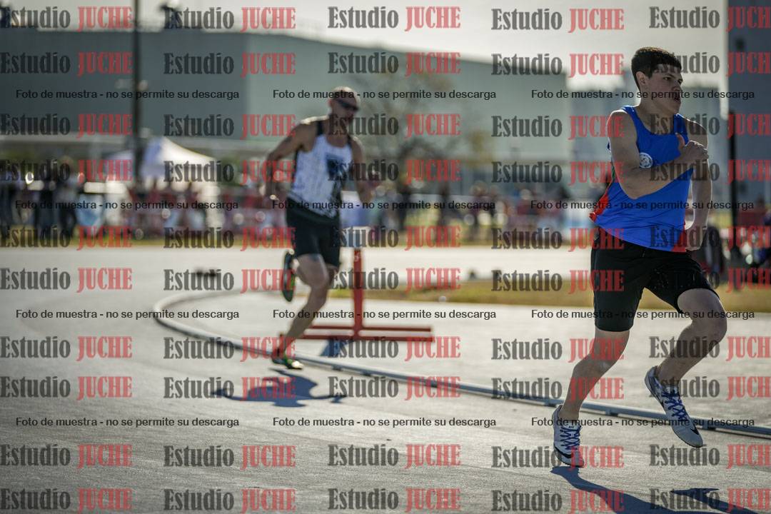 Fotos de los 400 m llanos de varones