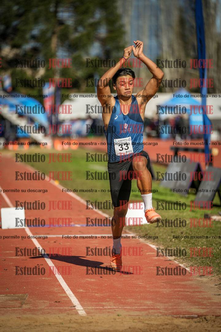 Fotos del salto triple de varones