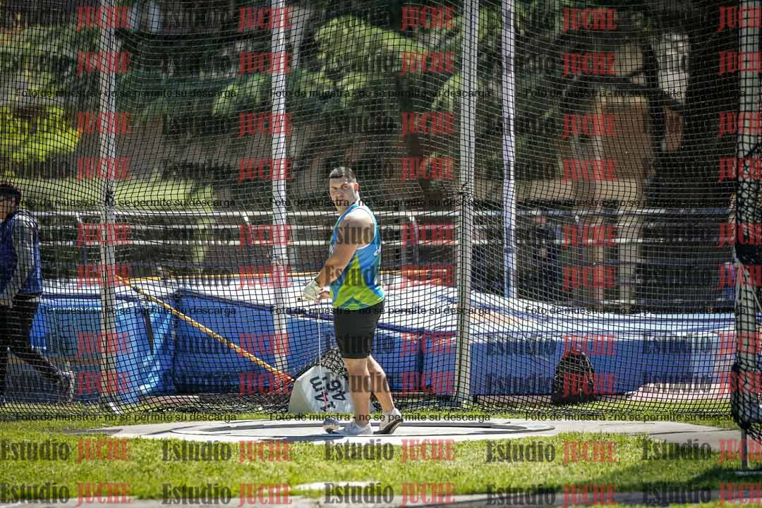 Fotos del lanzamiento de martillo de varones