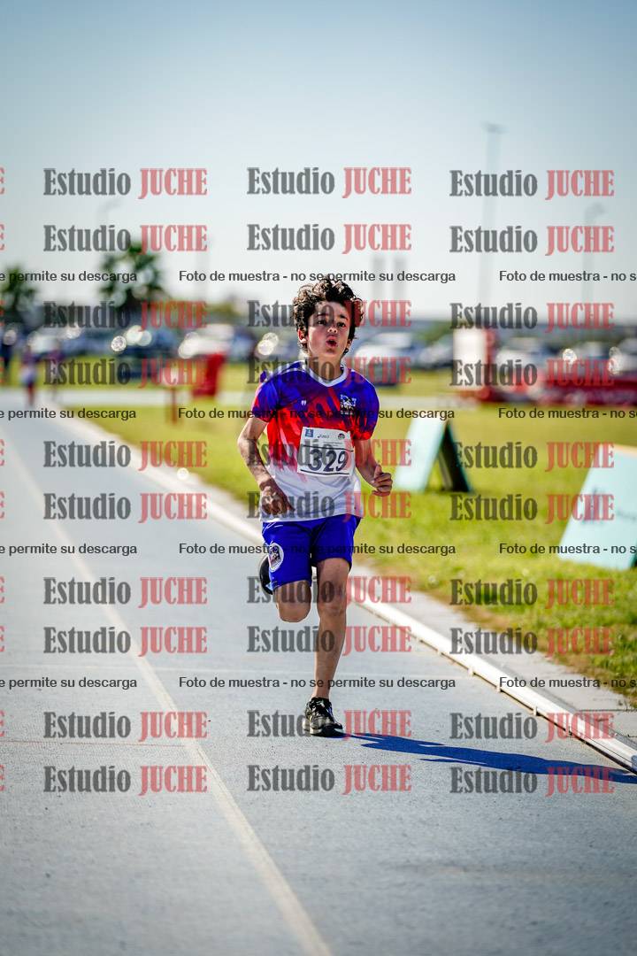Fotos de los 1000 m llanos de varones