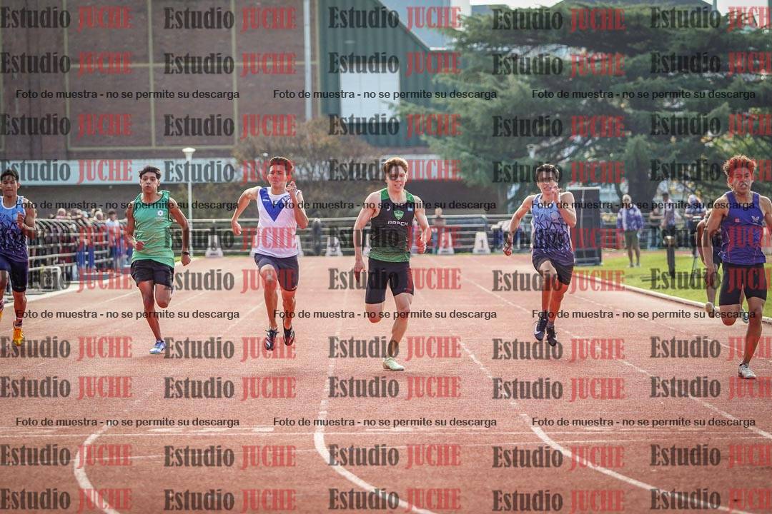 Fotos de los 200 m llanos de varones