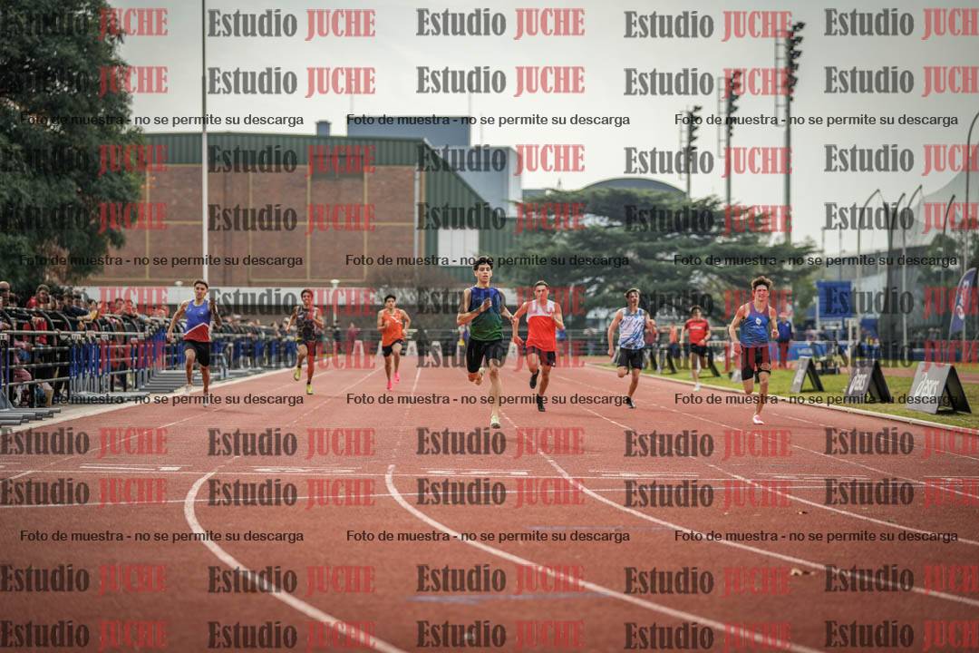Fotos de los 400 m llanos de varones