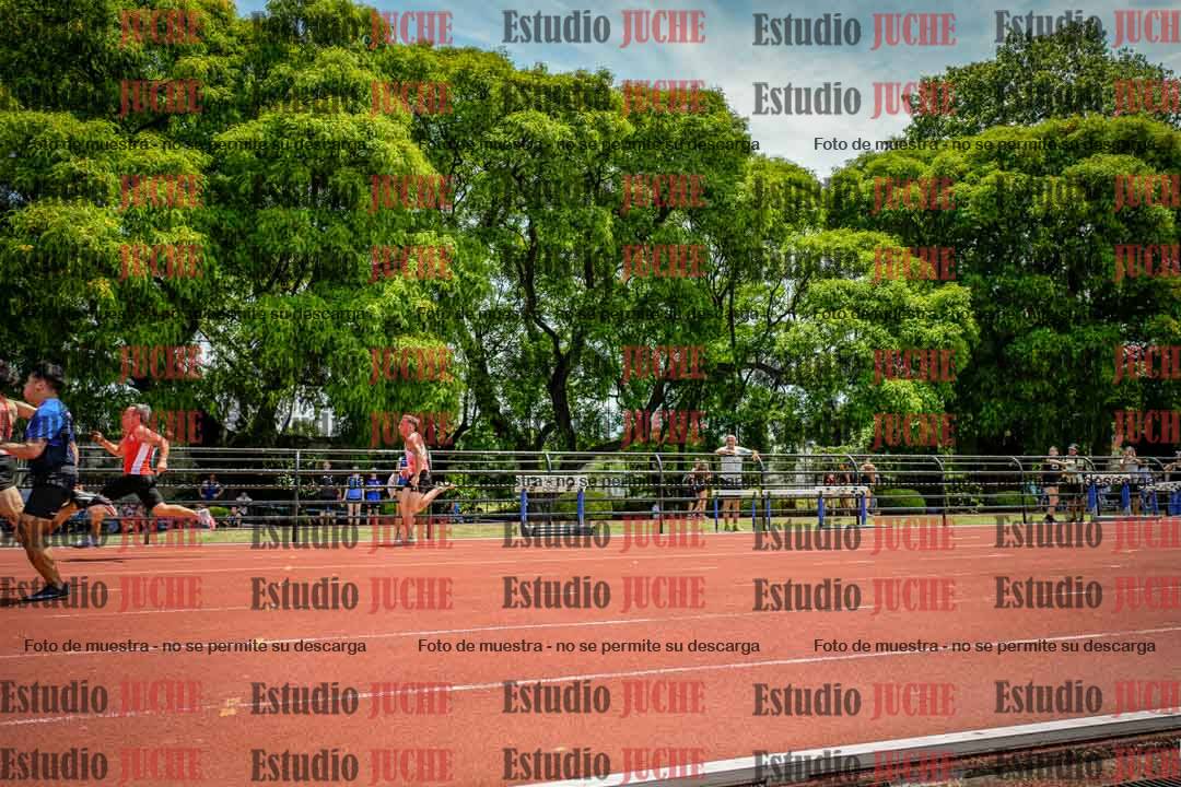 Fotos de los 100 m llanos de varones