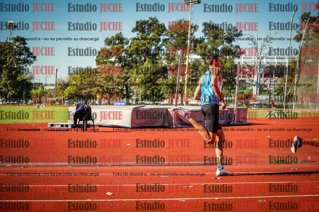 Fotos de los 800 m llanos de varones