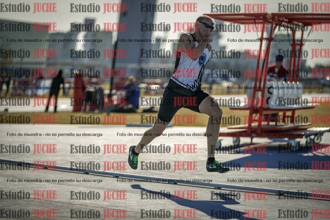 Fotos de los 400 m llanos de varones