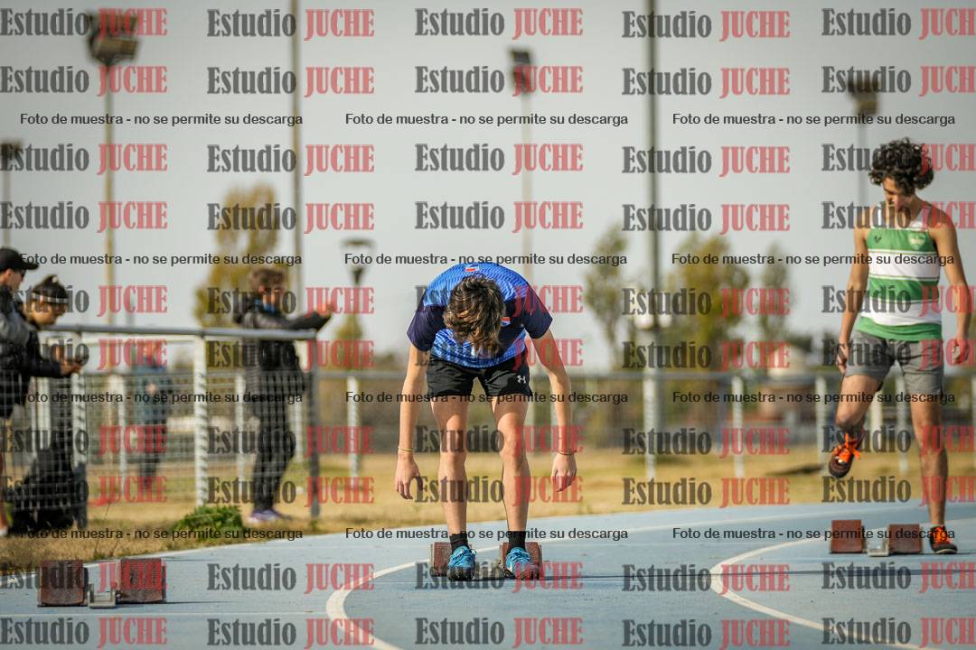 Fotos de los 200 m llanos de varones